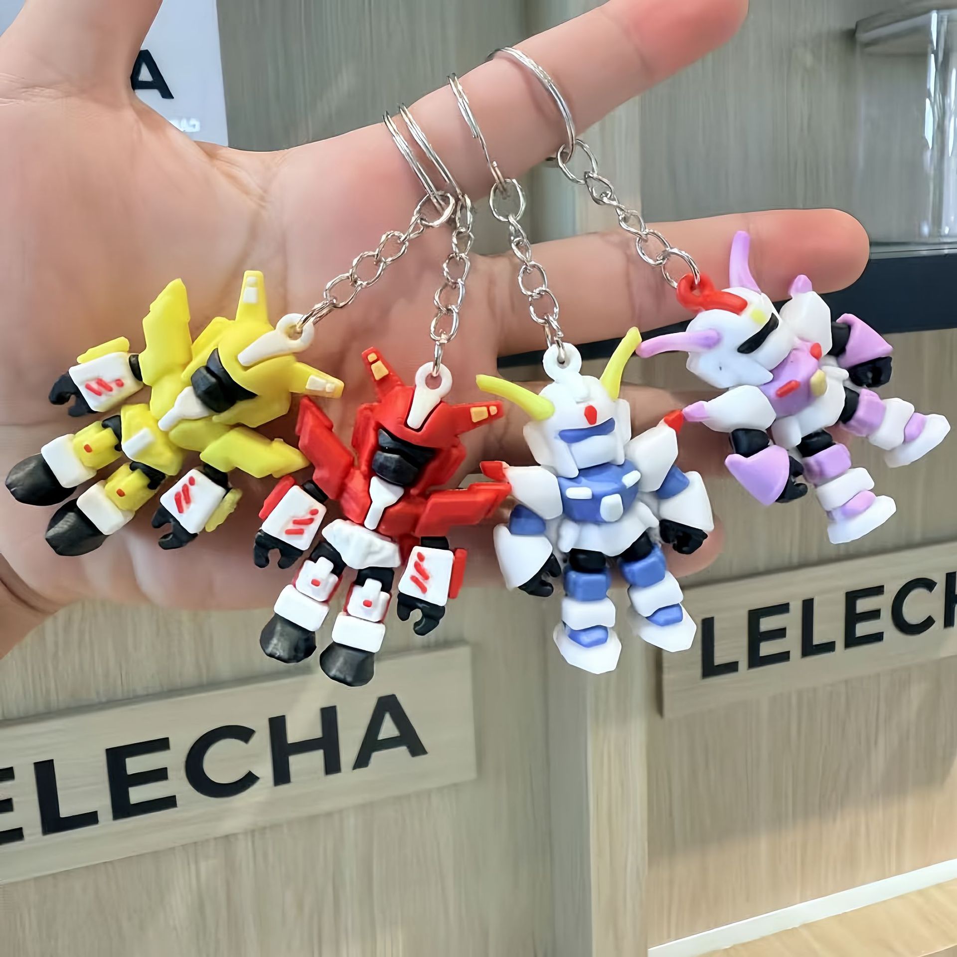 Anime Cosplay For Couples - 4 pièces Nouveaux Porte-clés Mecha Guerrier